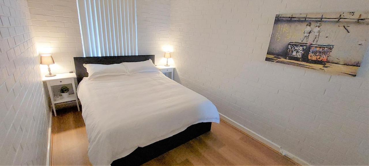 Sky High On Arundel - Central Fremantle Apartment 外观 照片